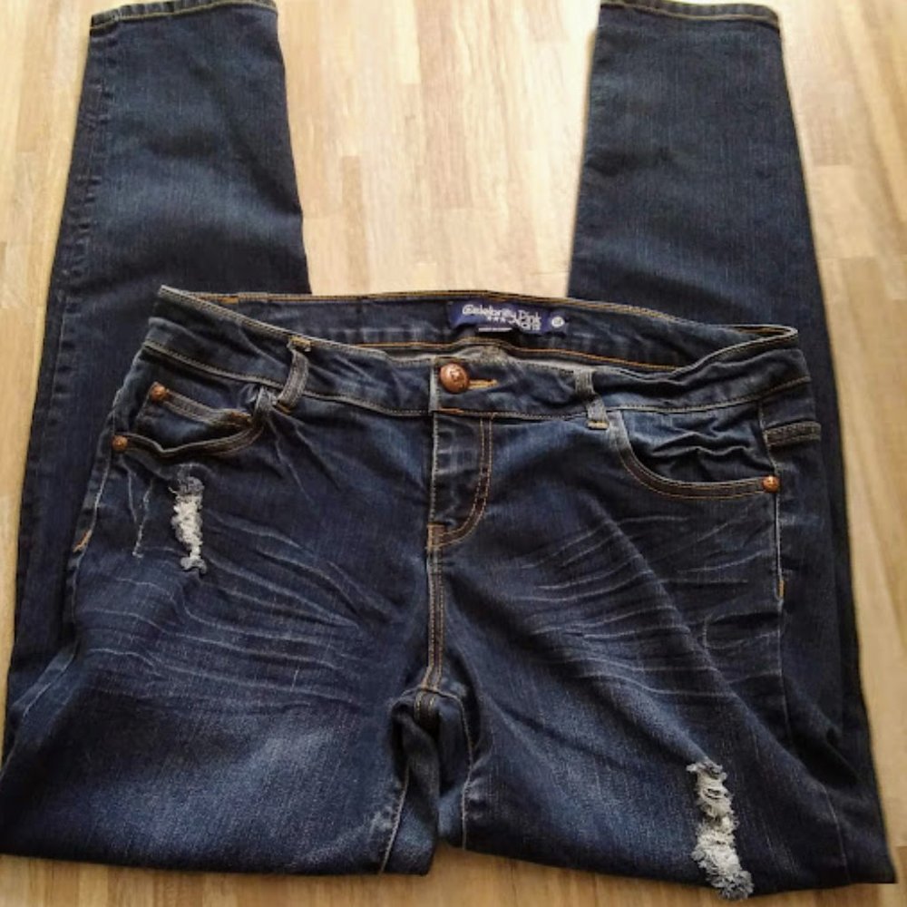 CELEBRITY PINK JEANS*TAPERED LEG*HIGH WAIST*WOMEN 14*DISTRESSED*